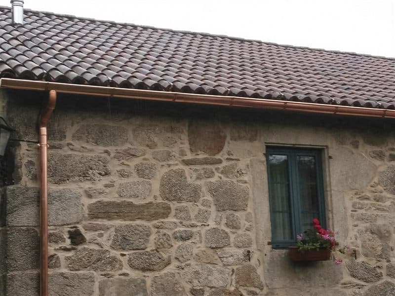 Instalación de canalones en Santiago de Compostela